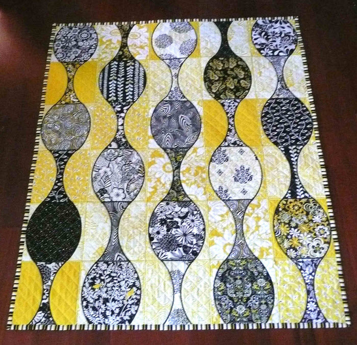 CCQ0405_curvy_quilt_completed_700_1.jpg