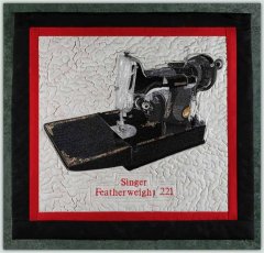 BFC1228 Singer Featherweight 221