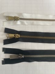23.5" Metal Separating Zipper with fancy pull