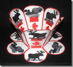 BFC0328  Lace Bowl & Doily  Canada Day