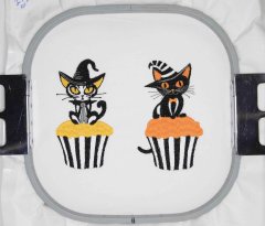 BFC2196 Halloween Cupcakes