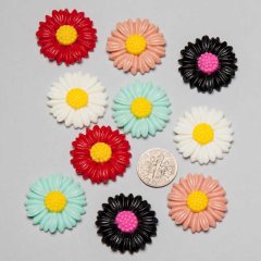 Mixed Resin Flowers 27x27mm