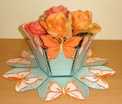 CCQ0024 - Butterfly Basket Doily  Bowl