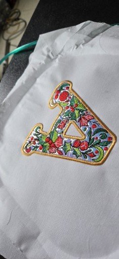 BFC32200 Christmas Applique Alpha