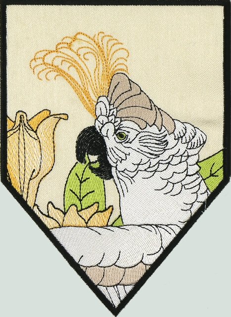 BFC1043 QIH or Reg Stained Glass Cockatoos