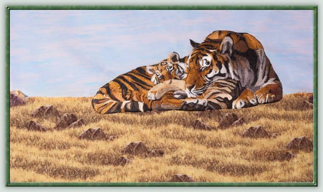 BFC1158 Large Mother Tiger and Cub