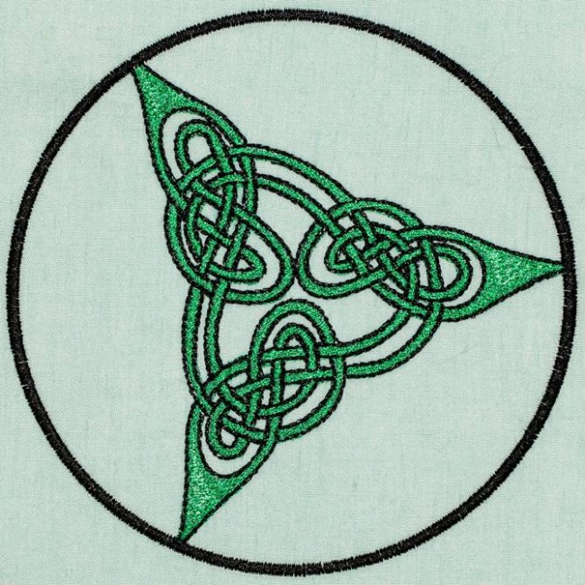 BFC1216 QIH-Celtic Quilt Circles