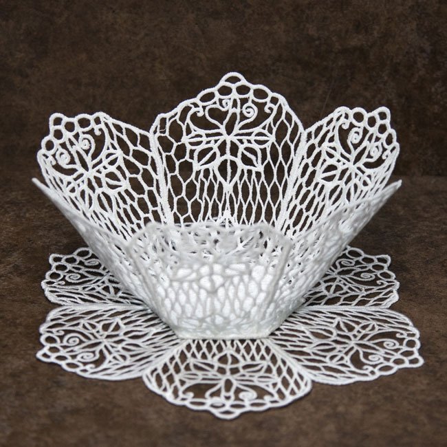 BFC1579 FSL Lace Bowl & Doily with Flowers