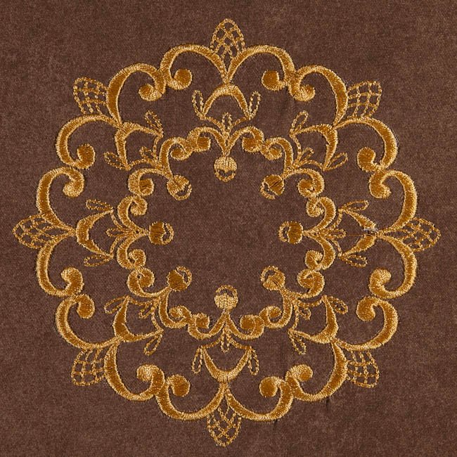 BFC1583 Golden Quilt circles