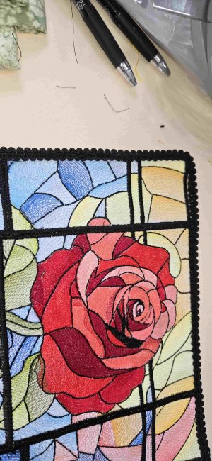 BFC2255 The Rose Stained Glass