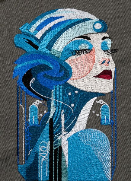 BFC31986 Art Deco Blue Lady