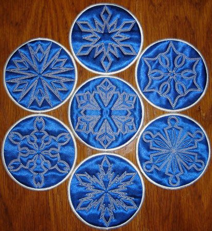 CCQ0182 - Snowflakes and Coasters