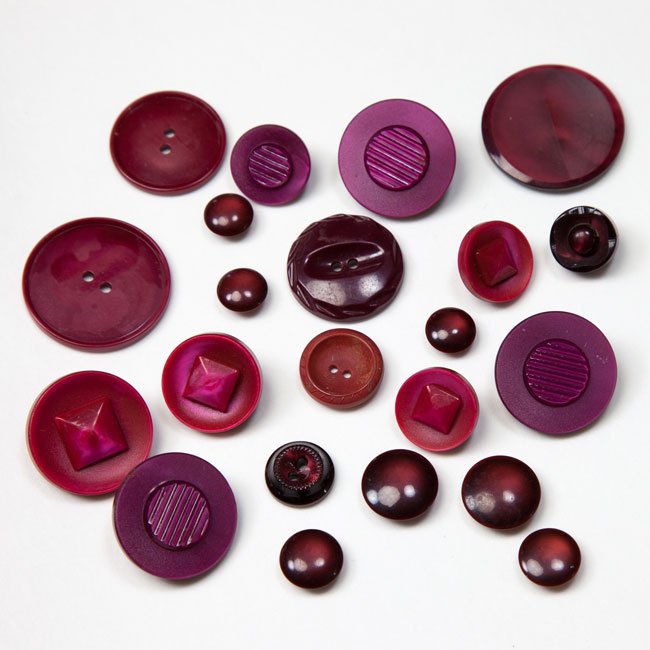 Vintage Acrylic Buttons - Purplish Reds Mixed