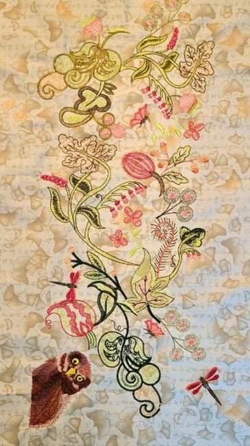 BFC2142 Jacobean Embroidered Quilt with Pattern