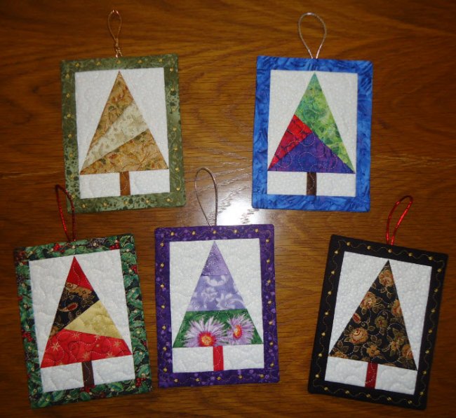 CCQ0522 - Patchwork Tree Coasters Ornaments